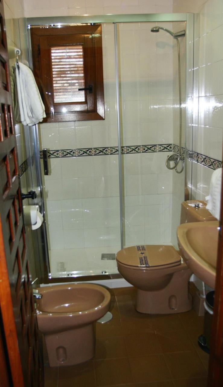 Hostal Rural Las Terrazas De La Alpujarra Bubion Bagian luar foto